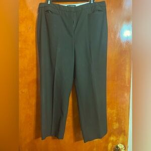 Talbots Signature Fit Capri brown straight leg pants size 12